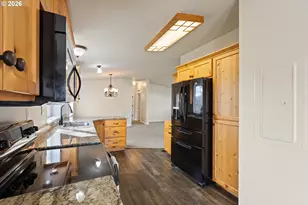 147 Dark Horse St, Roseburg, OR 97471 - Photo 21