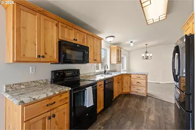 147 Dark Horse St, Roseburg, OR 97471 - Photo 19