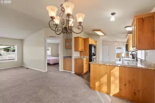 147 Dark Horse St, Roseburg, OR 97471 - Photo 13