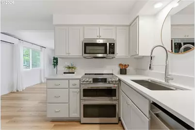 2945 SW Miles St #3, Portland, OR 97219 - Photo 15