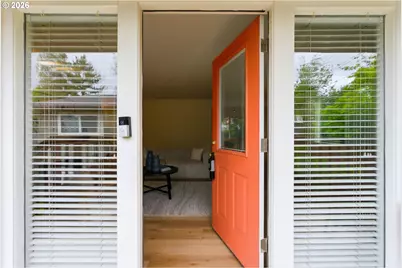 2945 SW Miles St #3, Portland, OR 97219 - Photo 5