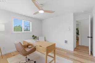 2945 SW Miles St, Portland, OR 97219 - Photo 27