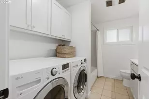 2945 SW Miles St, Portland, OR 97219 - Photo 19