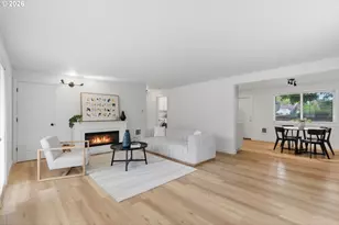 2945 SW Miles St, Portland, OR 97219 - Photo 7