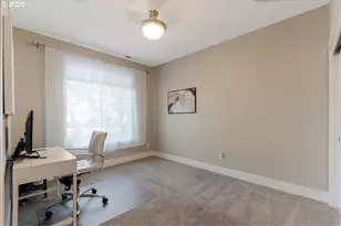 110 W Oxford St, Newberg, OR 97132 - Photo 7