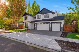 110 W Oxford St, Newberg, OR 97132 - Photo 3