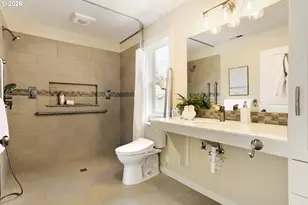 8816 SW 50th Ave, Portland, OR 97219 - Photo 17