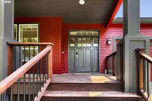 8816 SW 50th Ave, Portland, OR 97219 - Photo 3