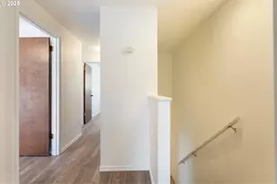 6025 SW Cherryhill Dr, Beaverton, OR 97008 - Photo 15