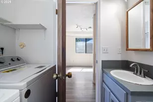 6025 SW Cherryhill Dr, Beaverton, OR 97008 - Photo 13