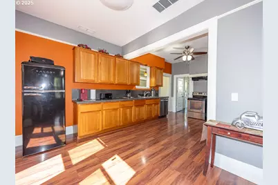 410 E Yacolt Rd, Yacolt, WA 98675 - Photo 5