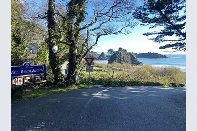 270 Allen Ln, Brookings, OR 97415 - Photo 37