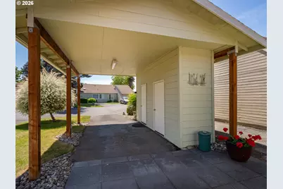 4808 SW Wembley Pl, Beaverton, OR 97005 - Photo 3