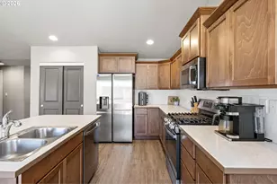 785 S 53rd Pl, Springfield, OR 97478 - Photo 17