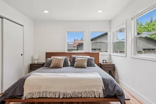 11865 SW Belvidere Pl, Portland, OR 97225 - Photo 15