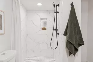 11865 SW Belvidere Pl, Portland, OR 97225 - Photo 35