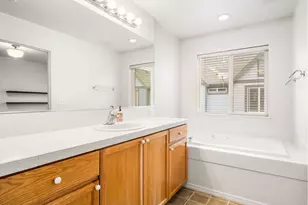 1179 SE Leander St, Hillsboro, OR 97123 - Photo 31