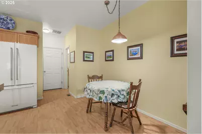 1179 SE Leander St, Hillsboro, OR 97123 - Photo 13