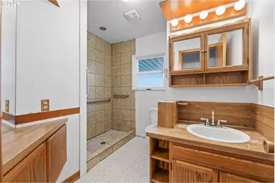 1415 N Russet St, Portland, OR 97217 - Photo 15