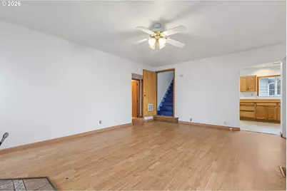 1415 N Russet St, Portland, OR 97217 - Photo 9