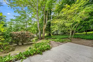 14 Morningview Ln, Lake Oswego, OR 97035 - Photo 35