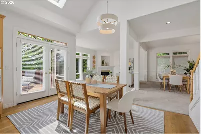 14 Morningview Ln, Lake Oswego, OR 97035 - Photo 11