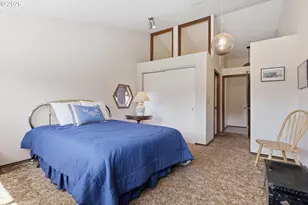 1135 SW Fellows St, McMinnville, OR 97128 - Photo 21