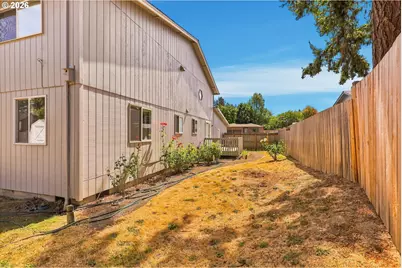 1135 SW Fellows St, McMinnville, OR 97128 - Photo 33
