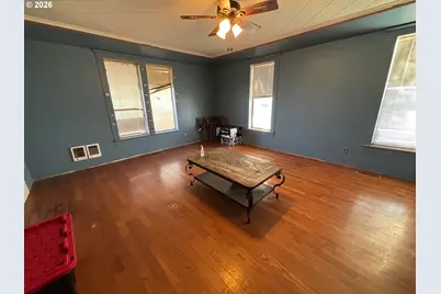 845 SW Blaine St, McMinnville, OR 97128 - Photo 13