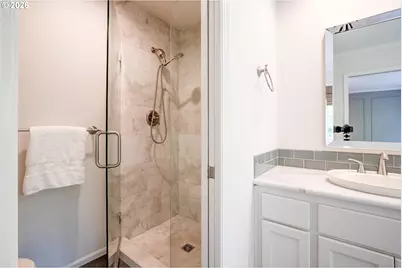 2595 W 28th Ave, Eugene, OR 97405 - Photo 23