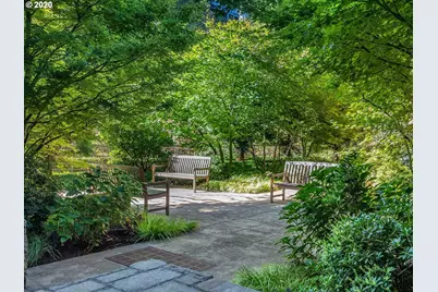 2351 NW Westover Rd #312, Portland, OR 97210 - Photo 27