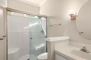 1464 NE 87th Ave, Hillsboro, OR 97006 - Photo 23