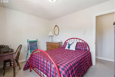 1929 NE 19th St, Gresham, OR 97030 - Photo 27