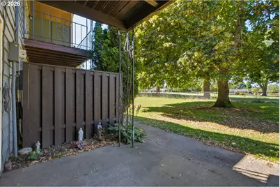 1929 NE 19th St, Gresham, OR 97030 - Photo 29