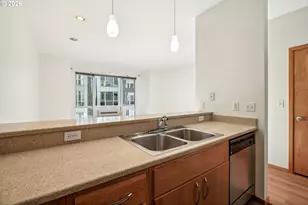 1125 NW 9th Ave, Portland, OR 97209 - Photo 9