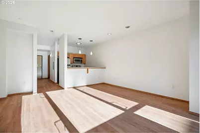 1125 NW 9th Ave #424, Portland, OR 97209 - Photo 11