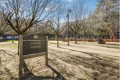 1125 NW 9th Ave #424, Portland, OR 97209 - Photo 29