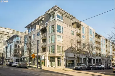 1125 NW 9th Ave #424, Portland, OR 97209 - Photo 1