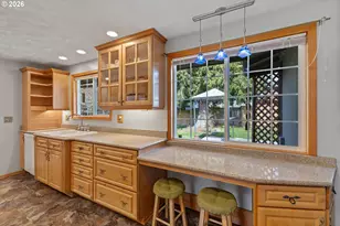 3825 NE 2nd St, Gresham, OR 97030 - Photo 9