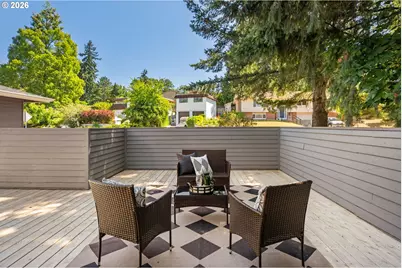 2721 SW Plum Ct, Portland, OR 97219 - Photo 7