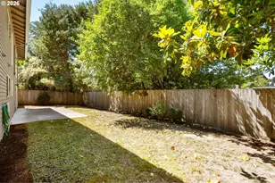 2721 SW Plum Ct, Portland, OR 97219 - Photo 47