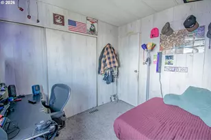 1415 S Bertelsen Rd, Eugene, OR 97402 - Photo 23