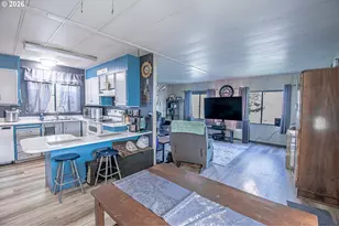 1415 S Bertelsen Rd, Eugene, OR 97402 - Photo 11