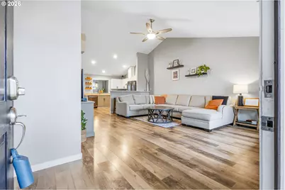 4851 Saunter Loop, Salem, OR 97305 - Photo 5