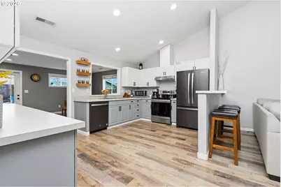 4851 Saunter Loop, Salem, OR 97305 - Photo 9