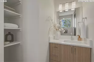 6166 NE Stanton St, Portland, OR 97213 - Photo 9