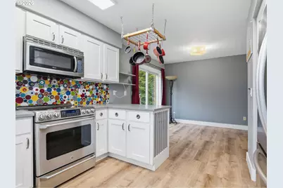 92085 Akerstedt Rd, Astoria, OR 97103 - Photo 13