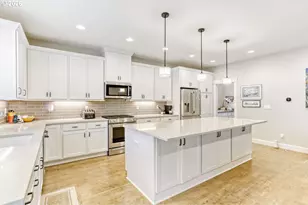 12855 SE Sprout Ln, Milwaukie, OR 97222 - Photo 11