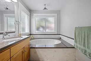 729 S 68th Pl, Springfield, OR 97478 - Photo 35
