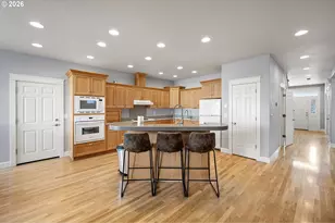 729 S 68th Pl, Springfield, OR 97478 - Photo 19